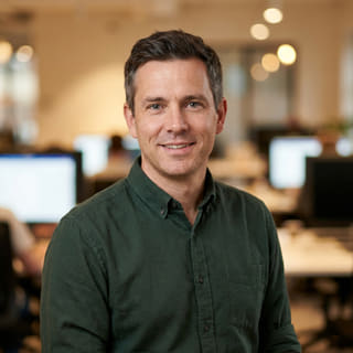 Daniel Carter, indicato come Chief Technology Officer presso Aurora Crescianza, in un'immagine del profilo